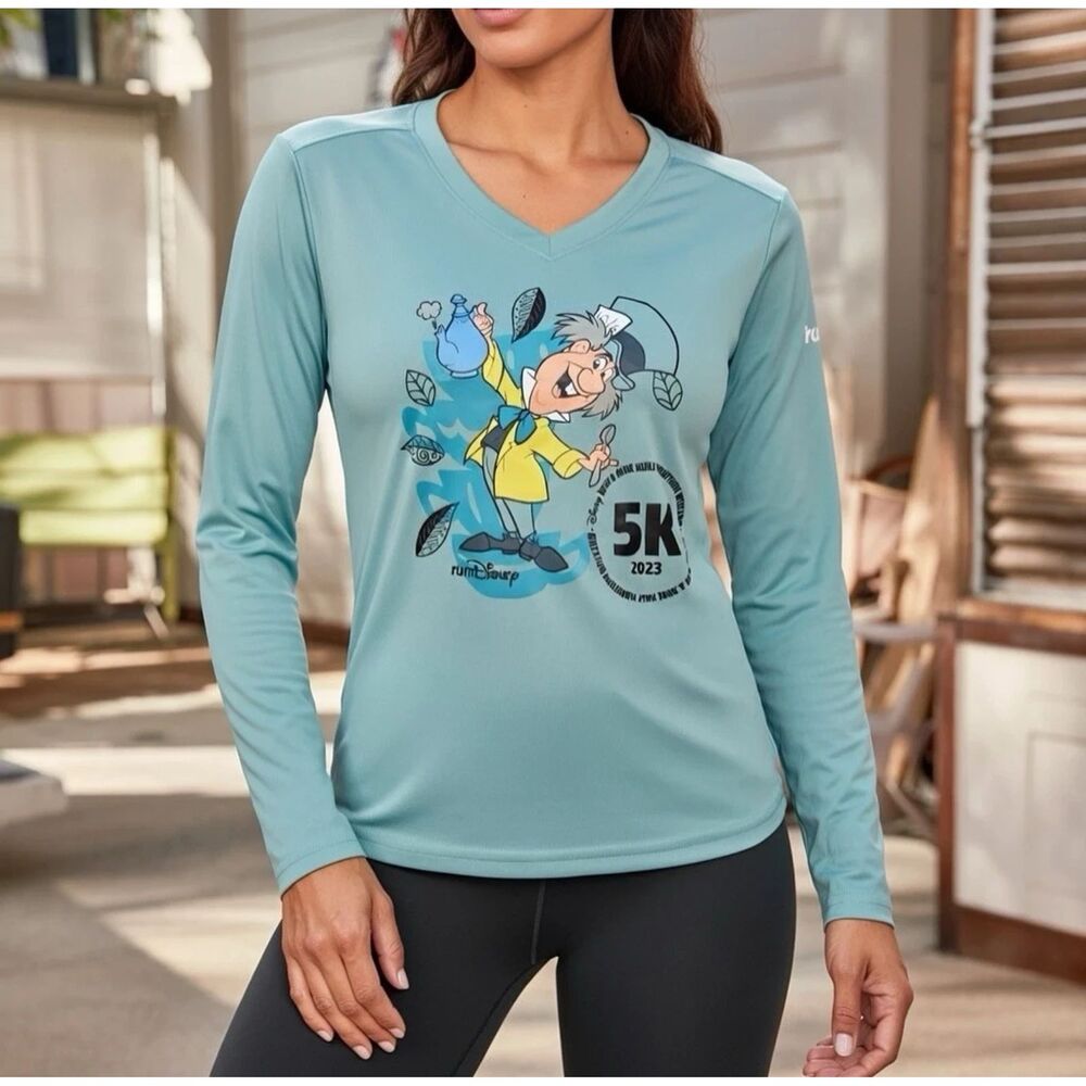 Disney Parks runDisney Women's Wine & Dine 5K Alice Challenge 2023 Shirt L